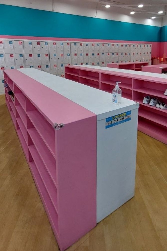 area penyimpanan loker dan rak sepatu kids box jumbo by kidzoona di ciwalk bandung